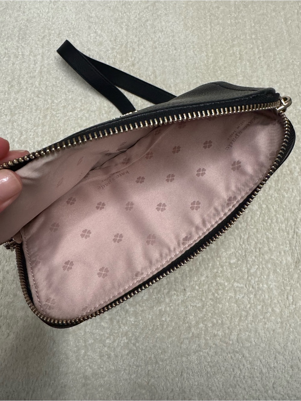 Kate Spade Run Around Large Flap Crossbody - Picture 4 of 5